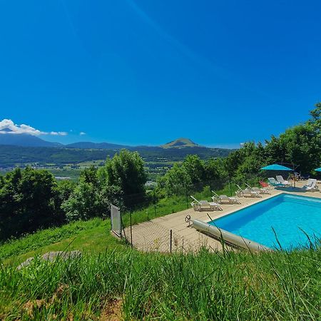 Lerefugedetiti Villa Buissard ภายนอก รูปภาพ